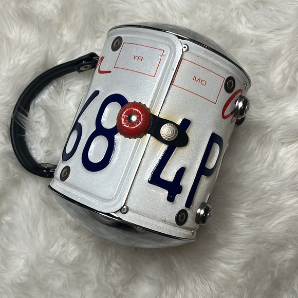 Little Earth License Plate Purse -California - Picture 2 of 7